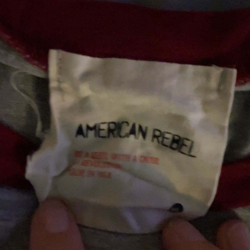 Top - Picture 2 of 2